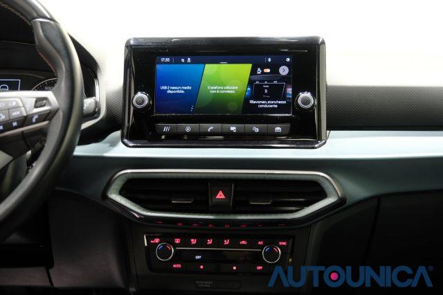 SEAT Arona 1.0 ECOTSI XPERIENCE FULL LED NEOPATENTATI