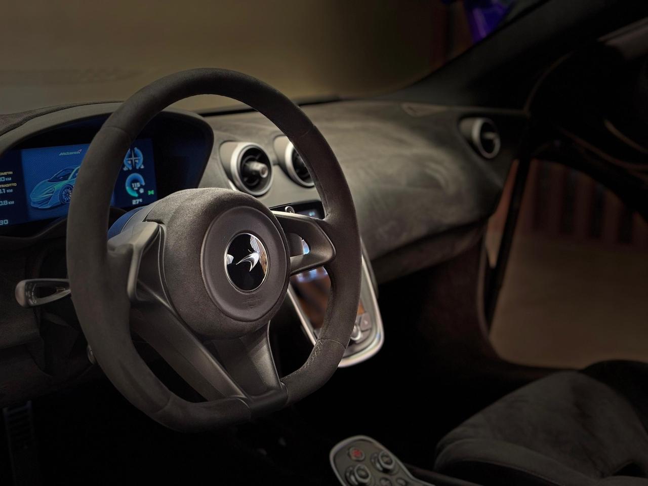 Mclaren 600LT Coupè MSO Ssg7 FULL GARANZIA PERMUTE