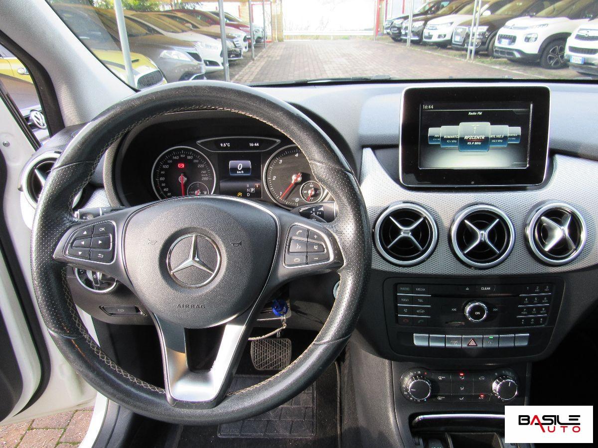 MERCEDES - Classe B - B 180 d Automatic Premium