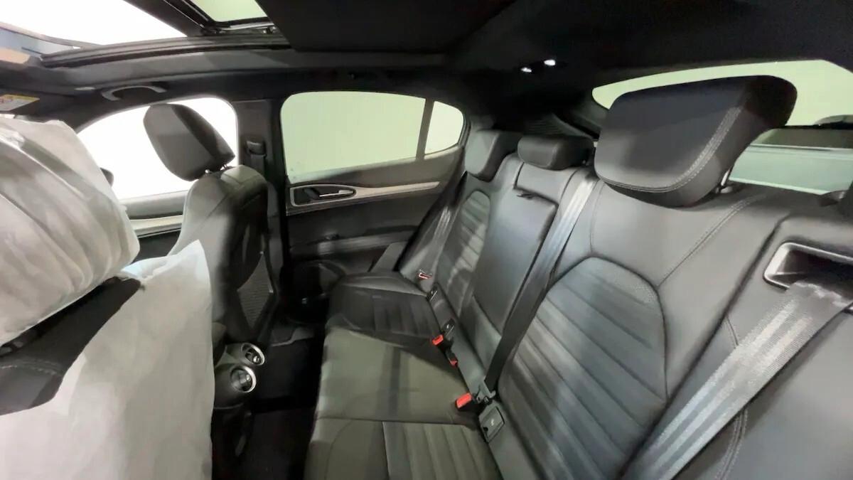 Alfa Romeo Stelvio 2.2 Turbodiesel 210 CV AT8 Q4 Veloce KM0