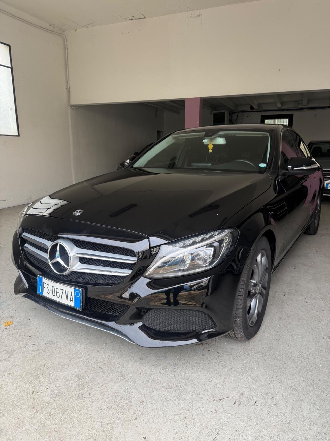 Mercedes-benz C 220 d Premium