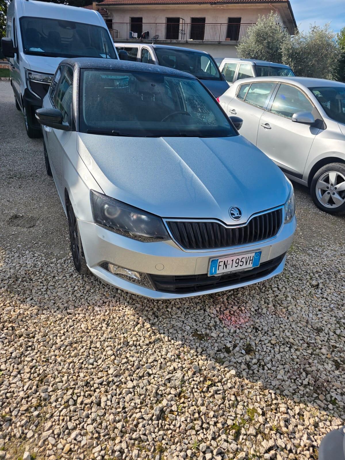 Skoda Fabia 1.4 TDI 75 CV Twin Color Design Edition Argento
