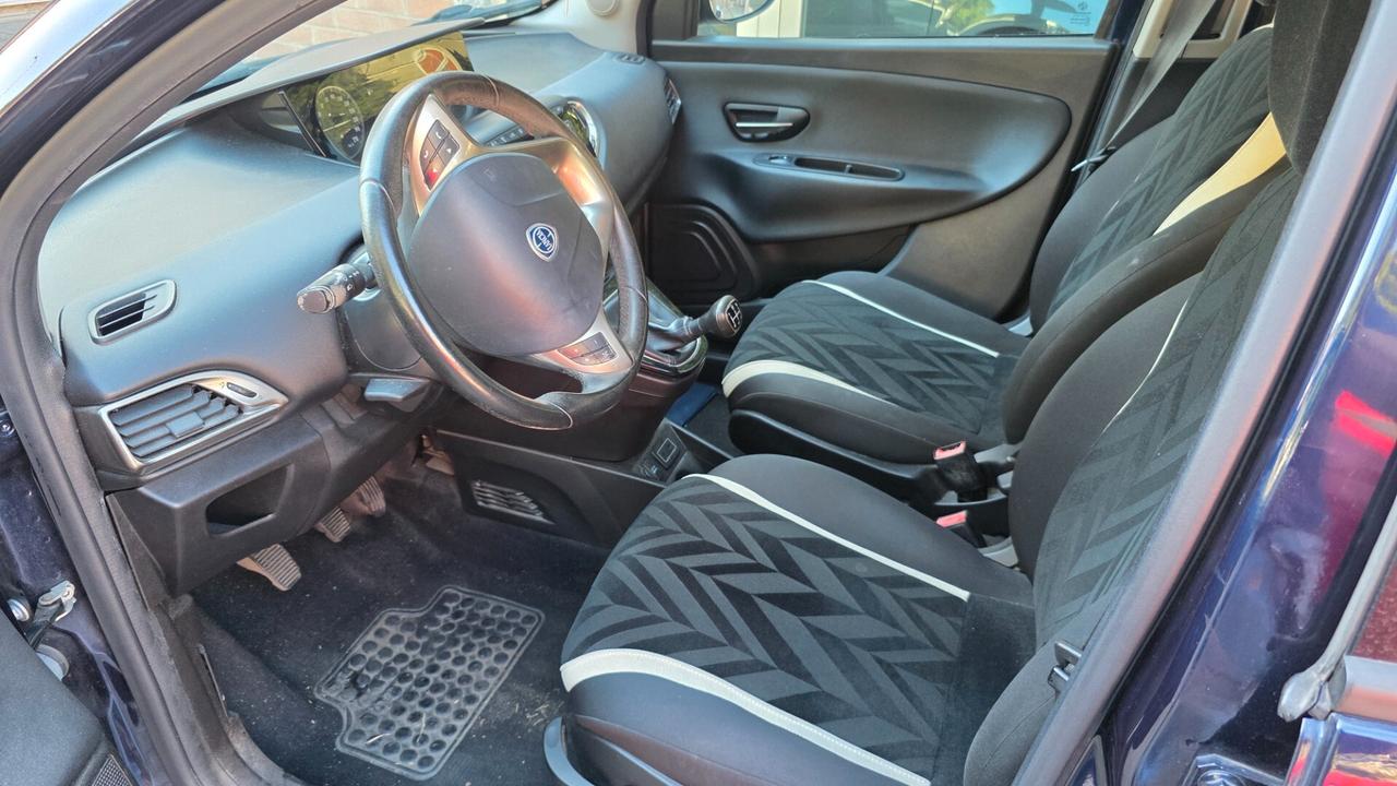 Lancia Ypsilon 1.3 MJT 16V 95 CV 5 porte S&S Opening Edition