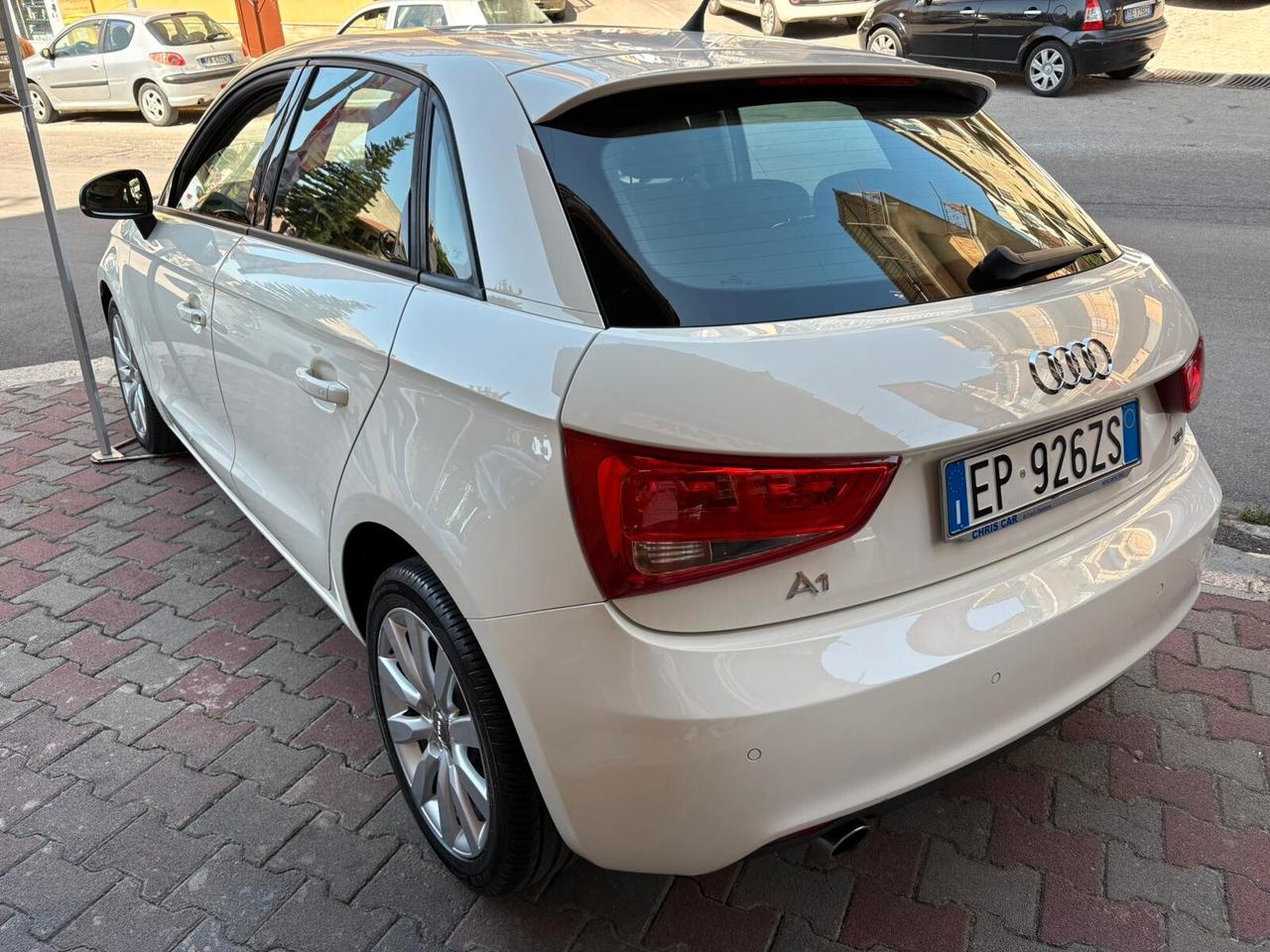Audi A1 SPB 1.6 TDI 105 CV Ambition