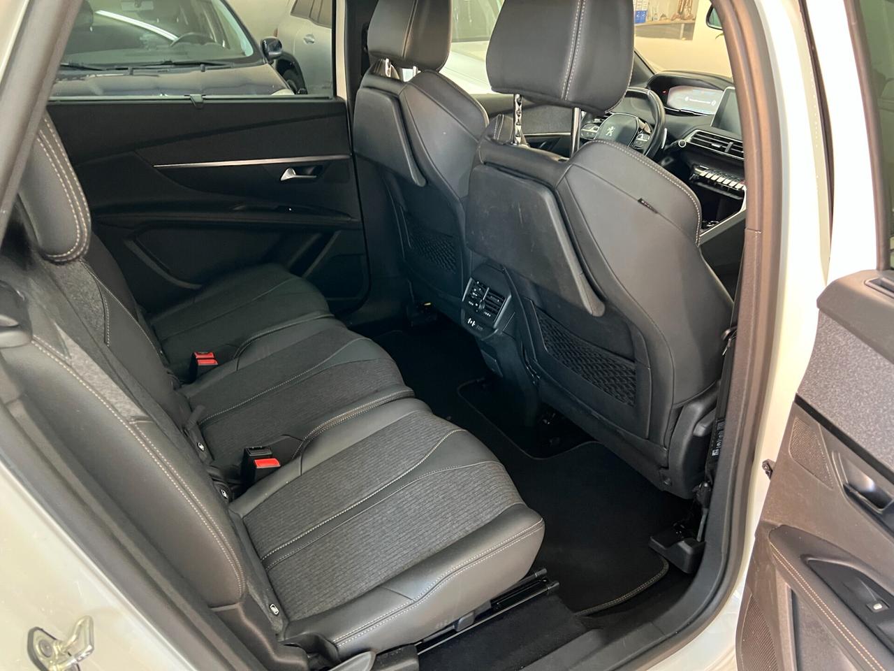 Peugeot 5008 BlueHDi 130 S&S EAT8 GT Line