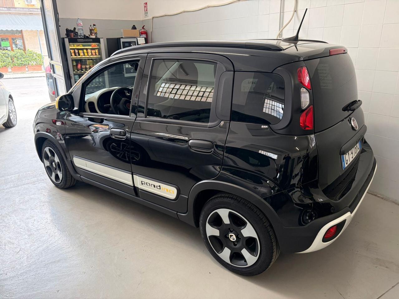 Fiat Panda 1.0 FireFly S&S Hybrid CROSS
