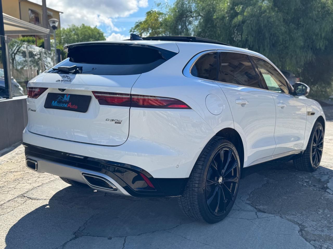 JAGUAR F-PACE 30D 300 CV MHEV R-DYNAMIC R22 TETTO FULL IVA