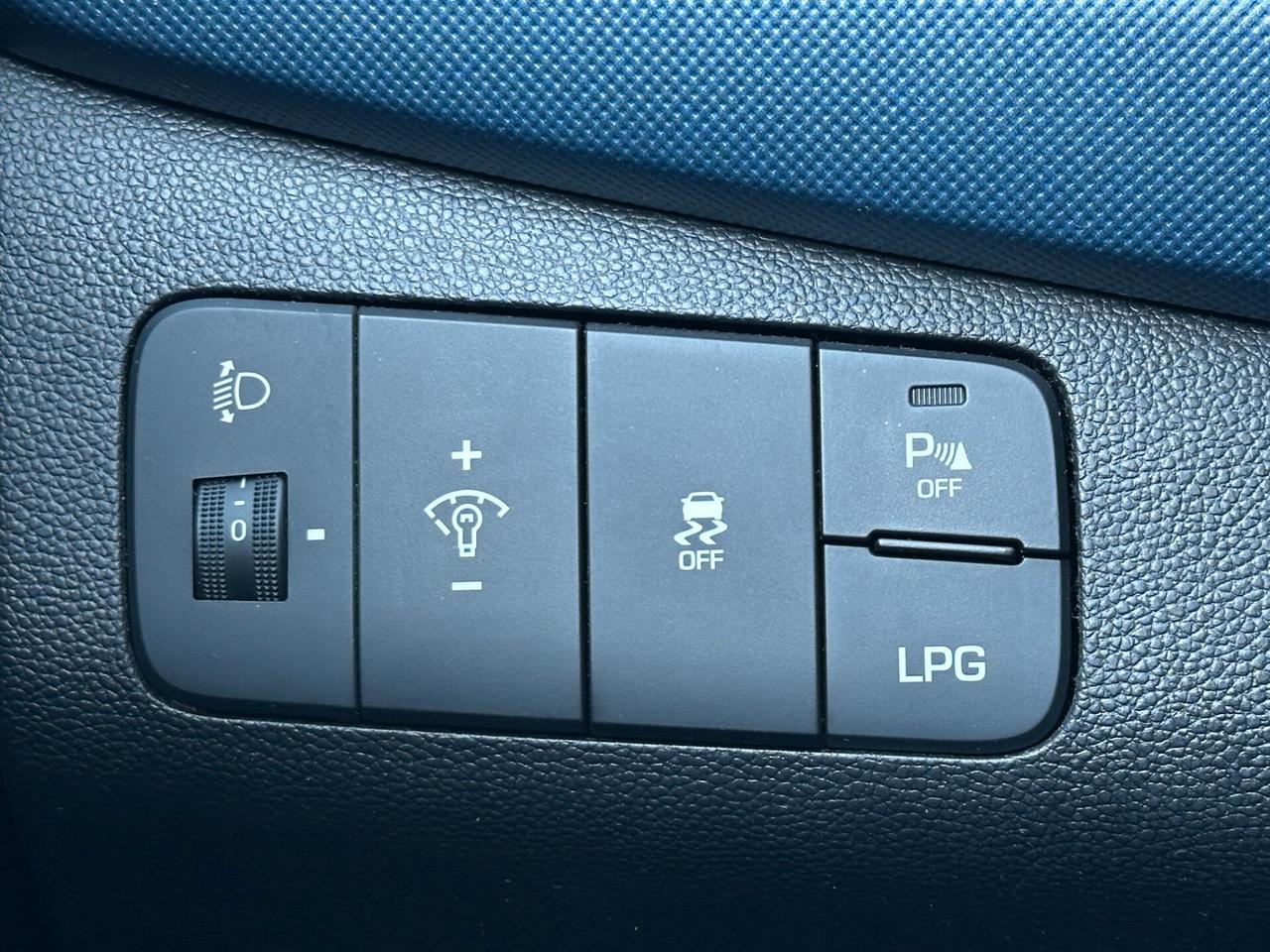 HYUNDAI i10 1.0 LPGI Econext Sound Edition