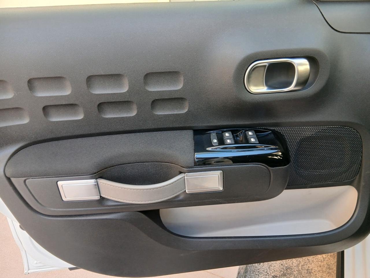 Citroen C3 BlueHDi 100 S&S Shine
