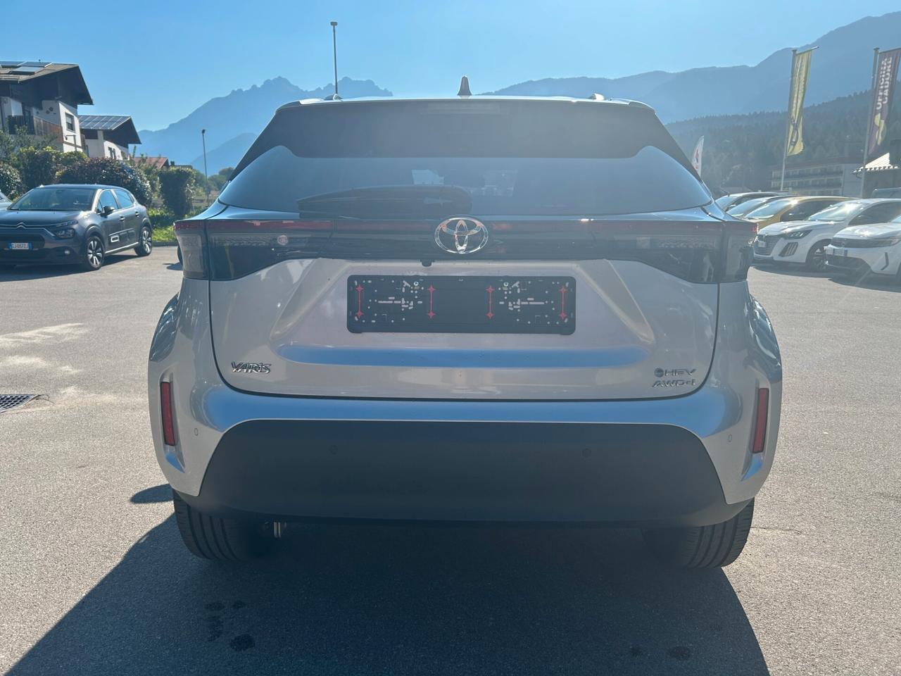 Toyota Yaris Cross 1.5 Hybrid 130 CV 5p.E-CVT AWD-i Trend
