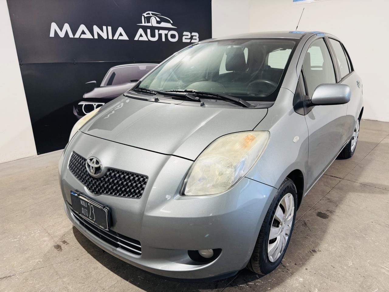 Toyota YARIS 1.3 82 CV*NEOPATENTATI*