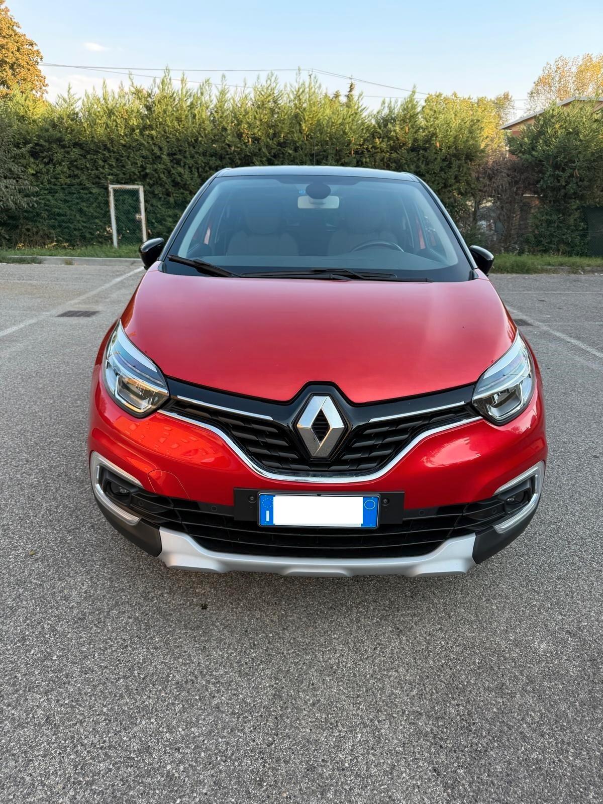 Renault Captur 1.3 TCE - AUTOMATICA - NAV. - 12 MESI DI GARANZIA -