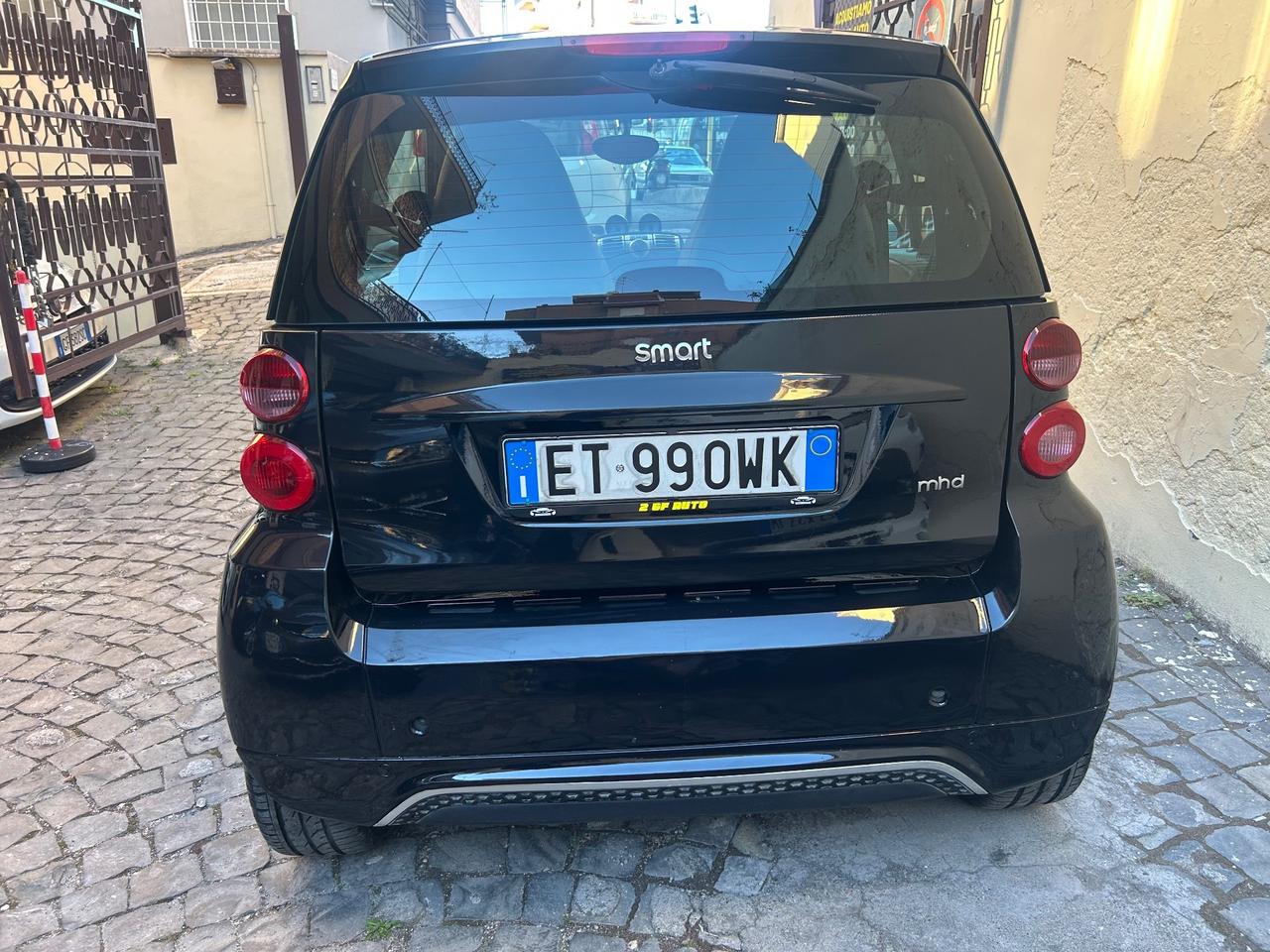 Smart ForTwo 1000 52 kW MHD coupé pulse