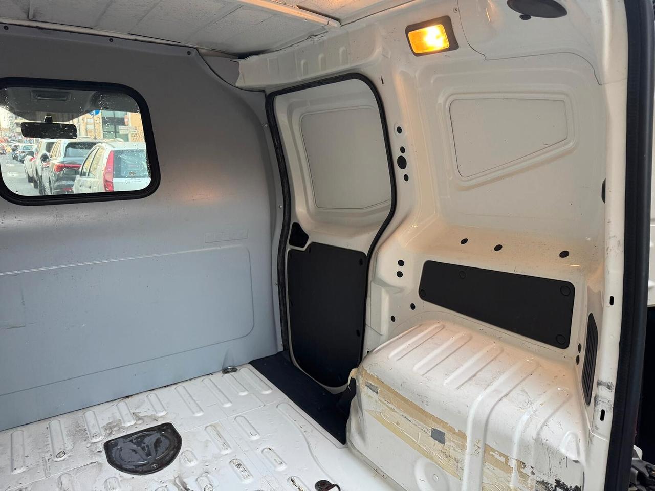 Peugeot Bipper Tepee 1.4 HDi 70CV Outdoor