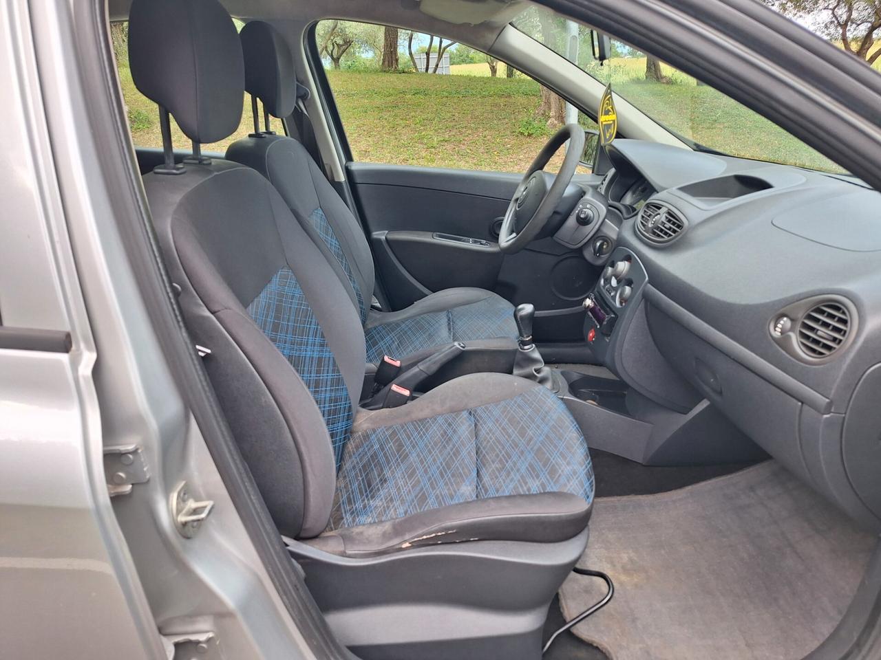 Renault Clio 1.2 B/GPL 75 CAVALLI OK NEOPATENTATI - 2008