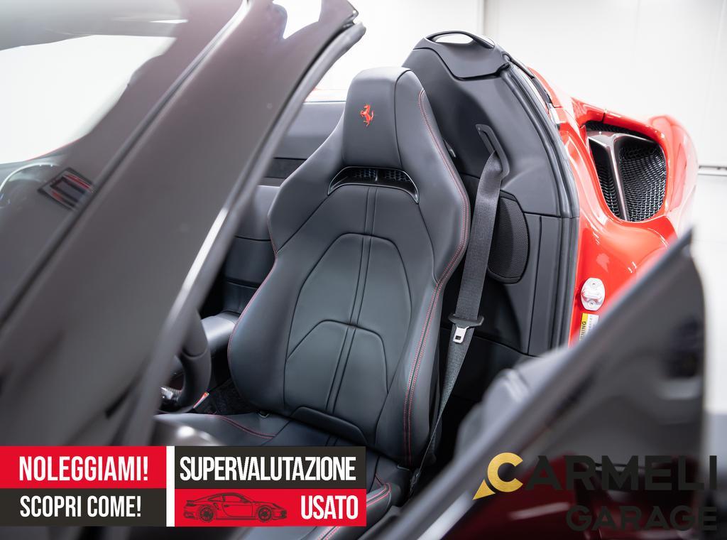 Ferrari SF90 Spider IVA ESPOSTA-CARBONIO-SOLLEVATORE ANTERIORE-PPF