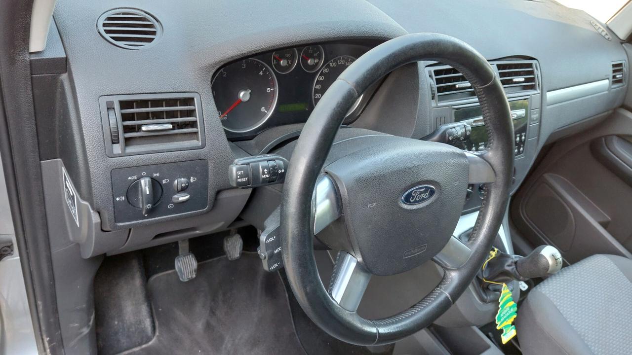 Ford Focus C-Max 1.6 TDCi (110CV)