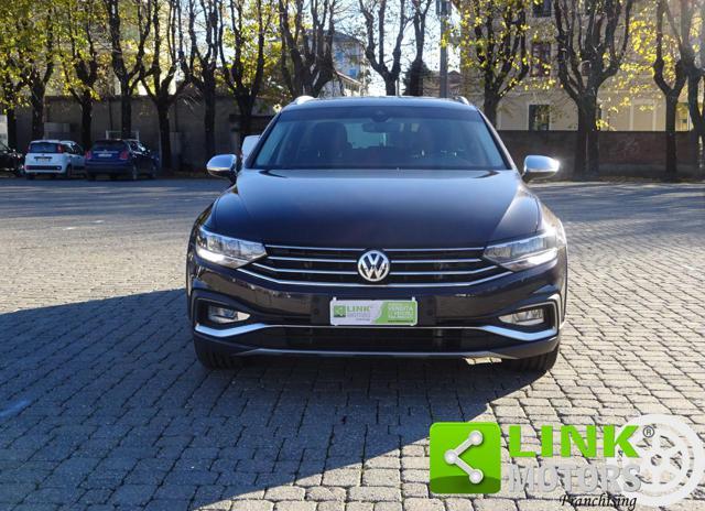 VOLKSWAGEN Passat Alltrack 2.0 BiTDI 4Motion DSG 240CV Garantita