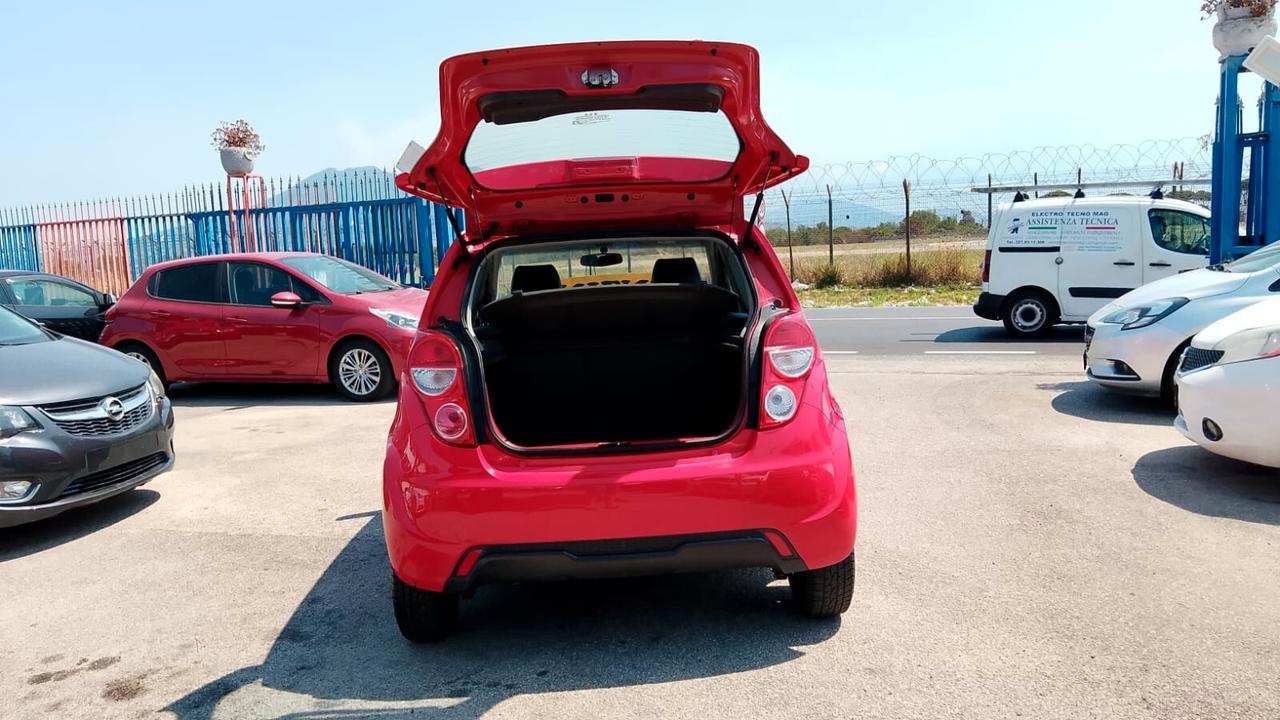 Chevrolet Spark 1.0 benzina neo patentati