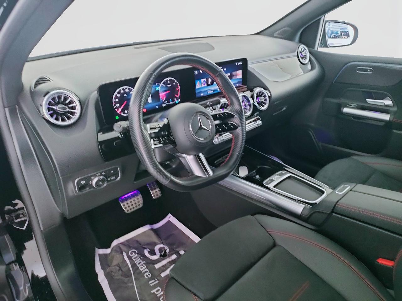 Mercedes-Benz Classe B - W247 2023 - B 180 d AMG Line Advanced Plus auto