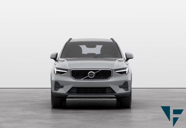 VOLVO XC40 B3 automatico Essential