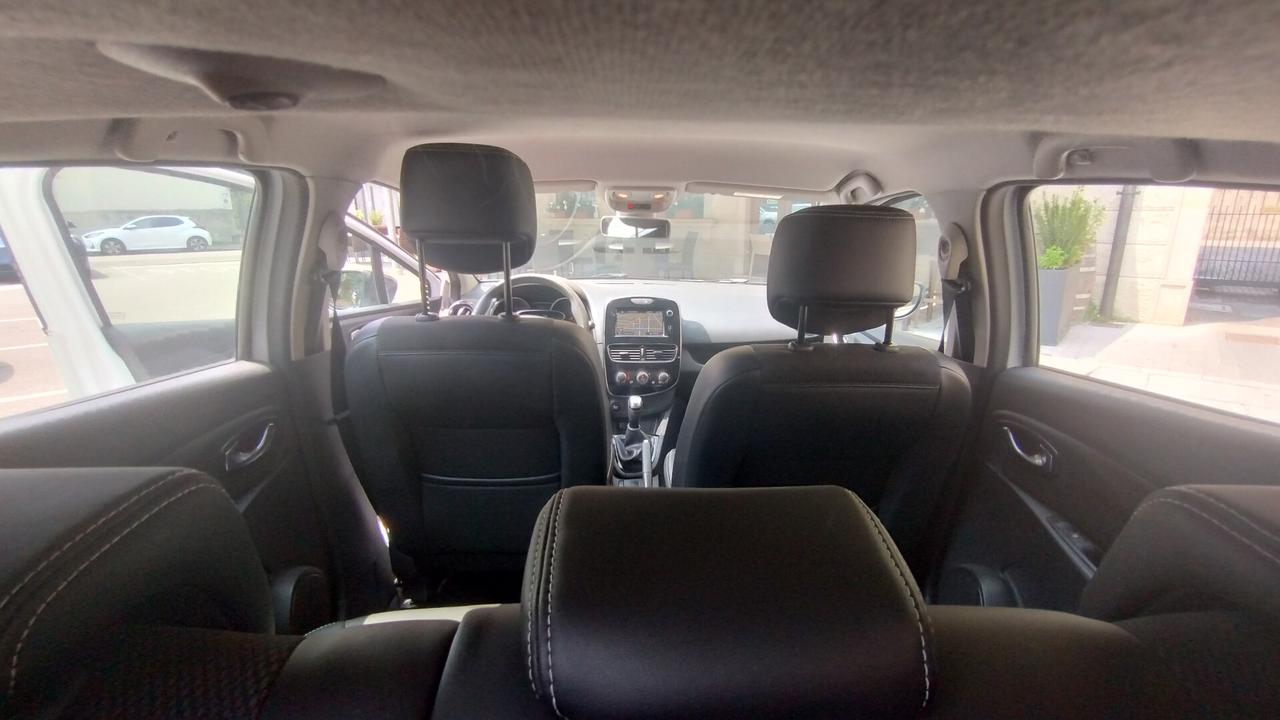 Renault Clio dCi 8V 75 CV 5 porte Moschino Zen NEOPATENTATI