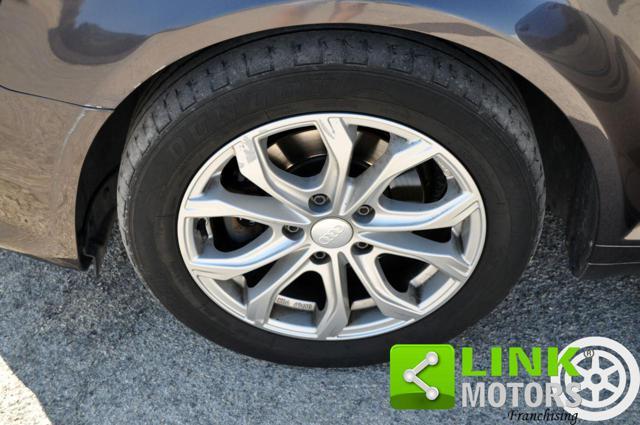AUDI A3 SPB 1.6 TDI 105 CV CR Ambiente