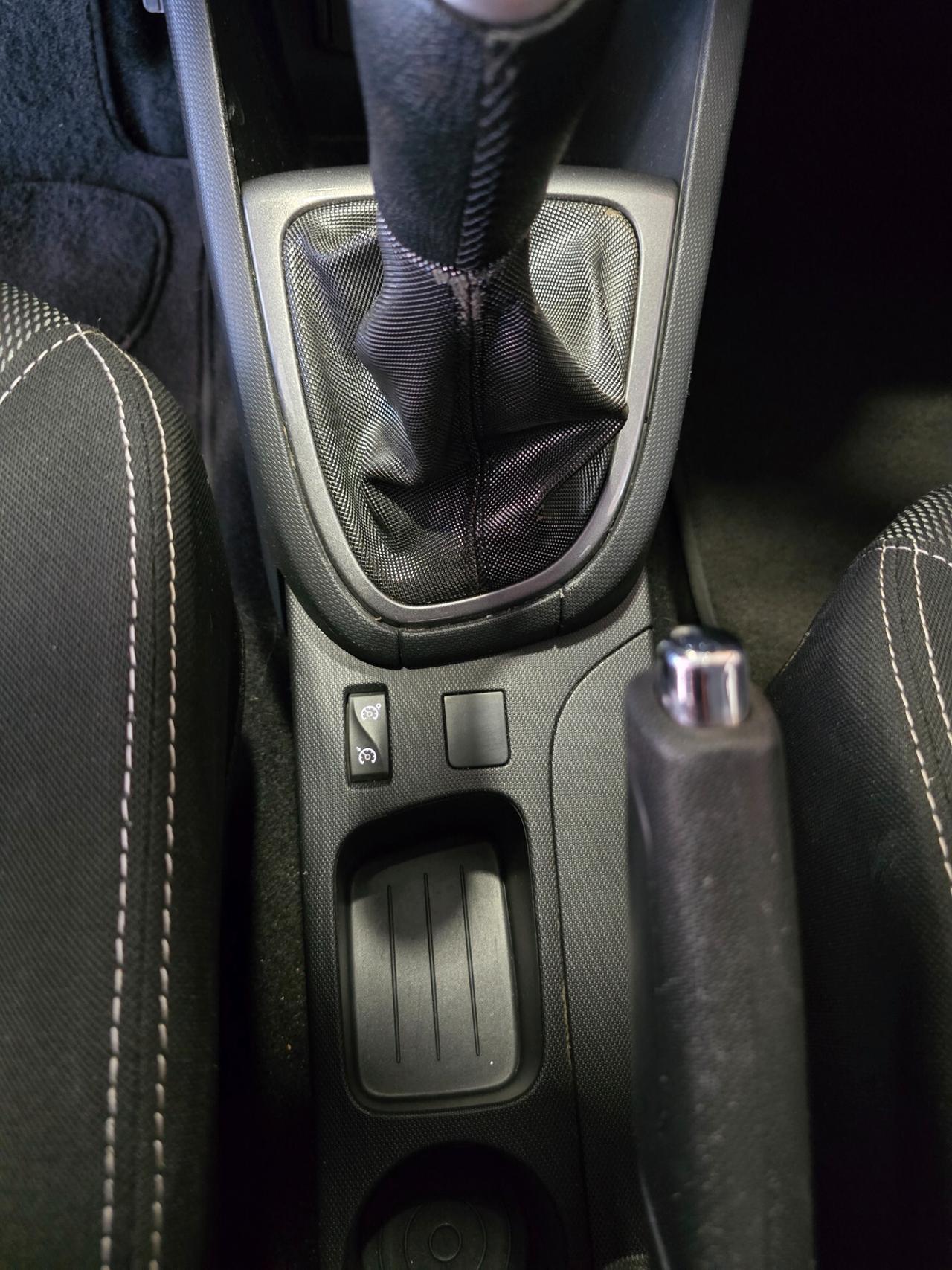 Renault Clio Dci 75CV 5 porte Costume National