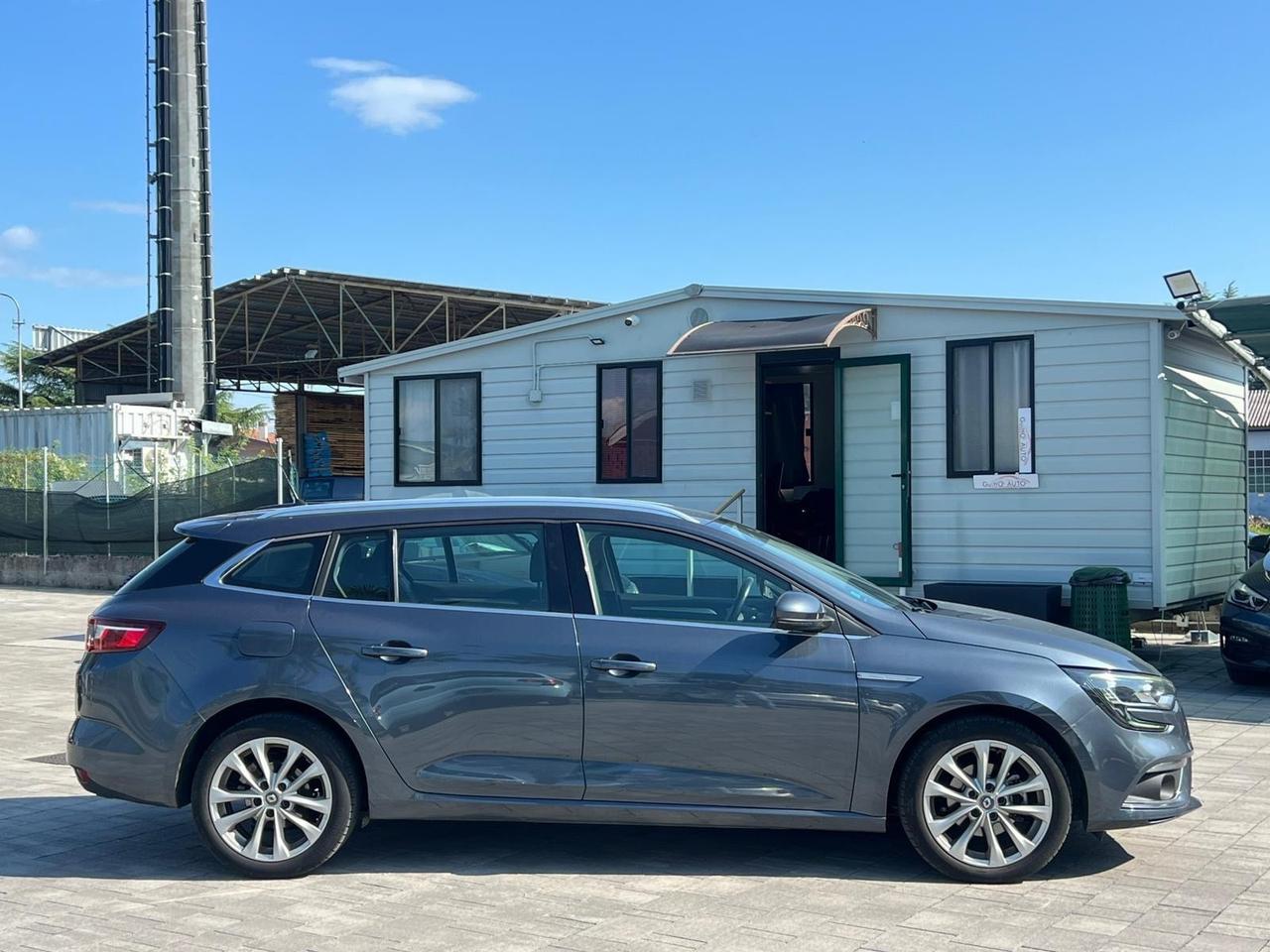Renault Megane Mégane Sporter Blue dCi 115 CV EDC Business