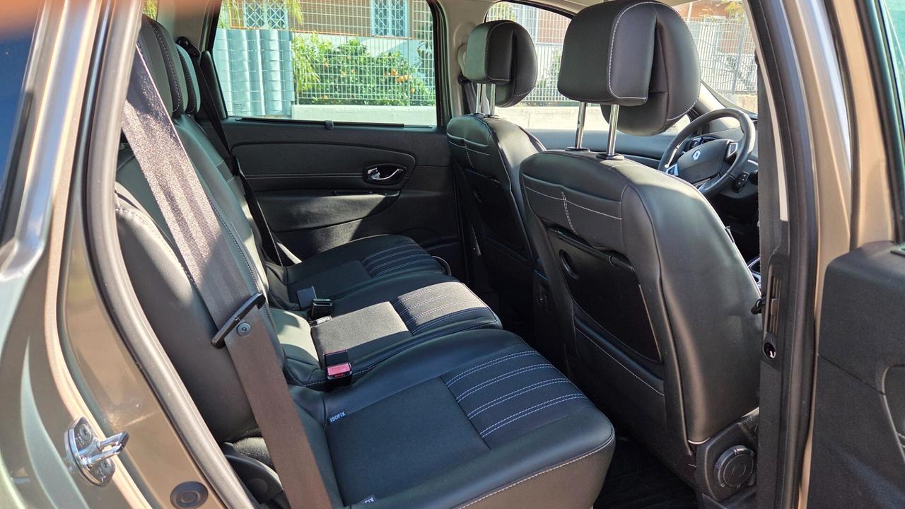 Renault Scenic Scénic X-Mod 1.5 dCi 110CV Luxe