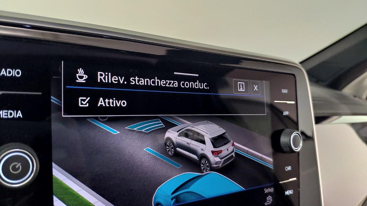 VOLKSWAGEN T-Roc 1.5 Tsi Act Dsg R-Line