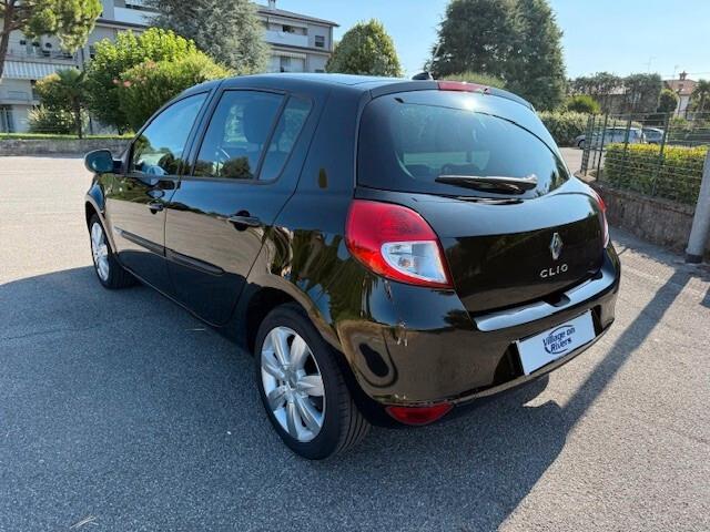 Renault Clio 1.2 16V 5 porte Dynamique