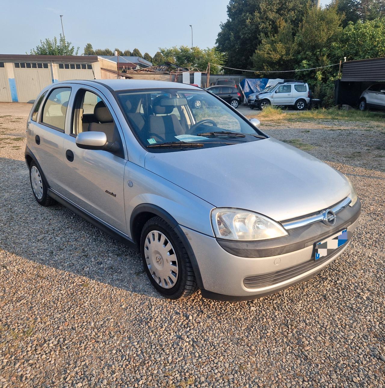 Opel Corsa 1.2i 16V cat 5 porte 'Njoy