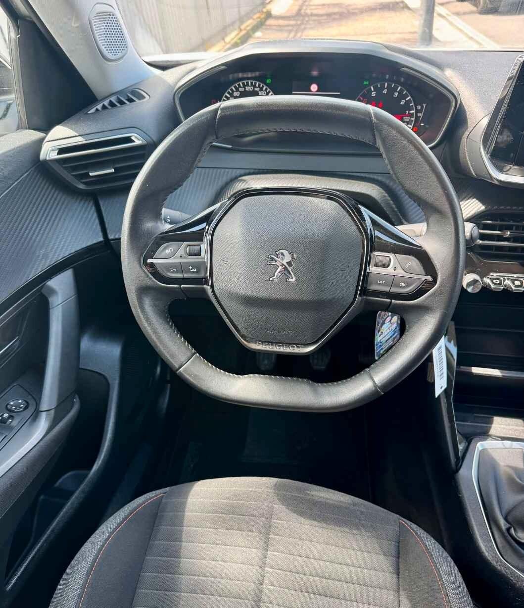 PEUGEOT 2008 1.5 BlueHDi 110 CV