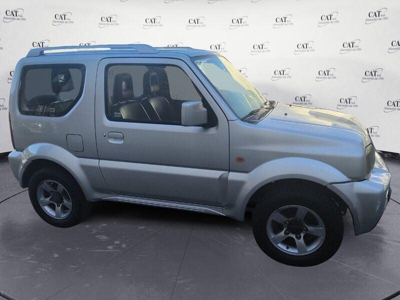 Suzuki Jimny Jimny 1.3i 16V cat 4WD JLX