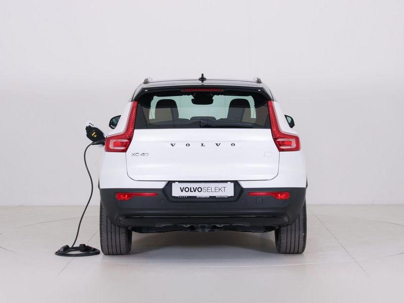 Volvo XC40 XC40 RECHARGE PURE ELETRIC SINGLE MOTOR FWD CORE N1 **AUTOCARRO SENZA GRIGLIA**