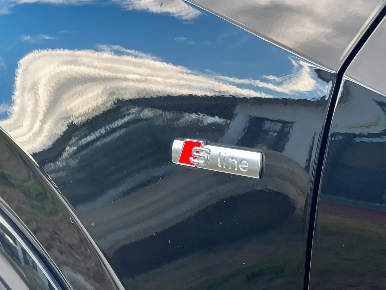 Audi Q2 2.0 TDI quattro S tronic line Edition