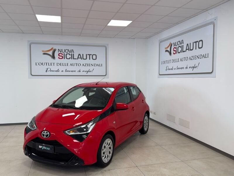 Toyota Aygo Aygo Connect 1.0 VVT-i 72 CV 5 porte x-cool