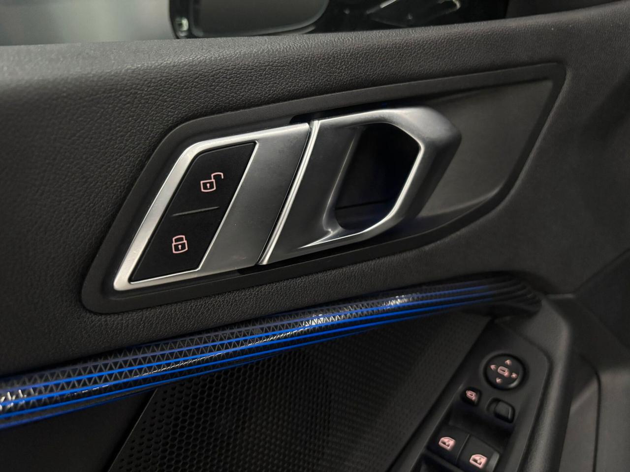 Bmw 116d 5p. Advantage 1.6 116cv