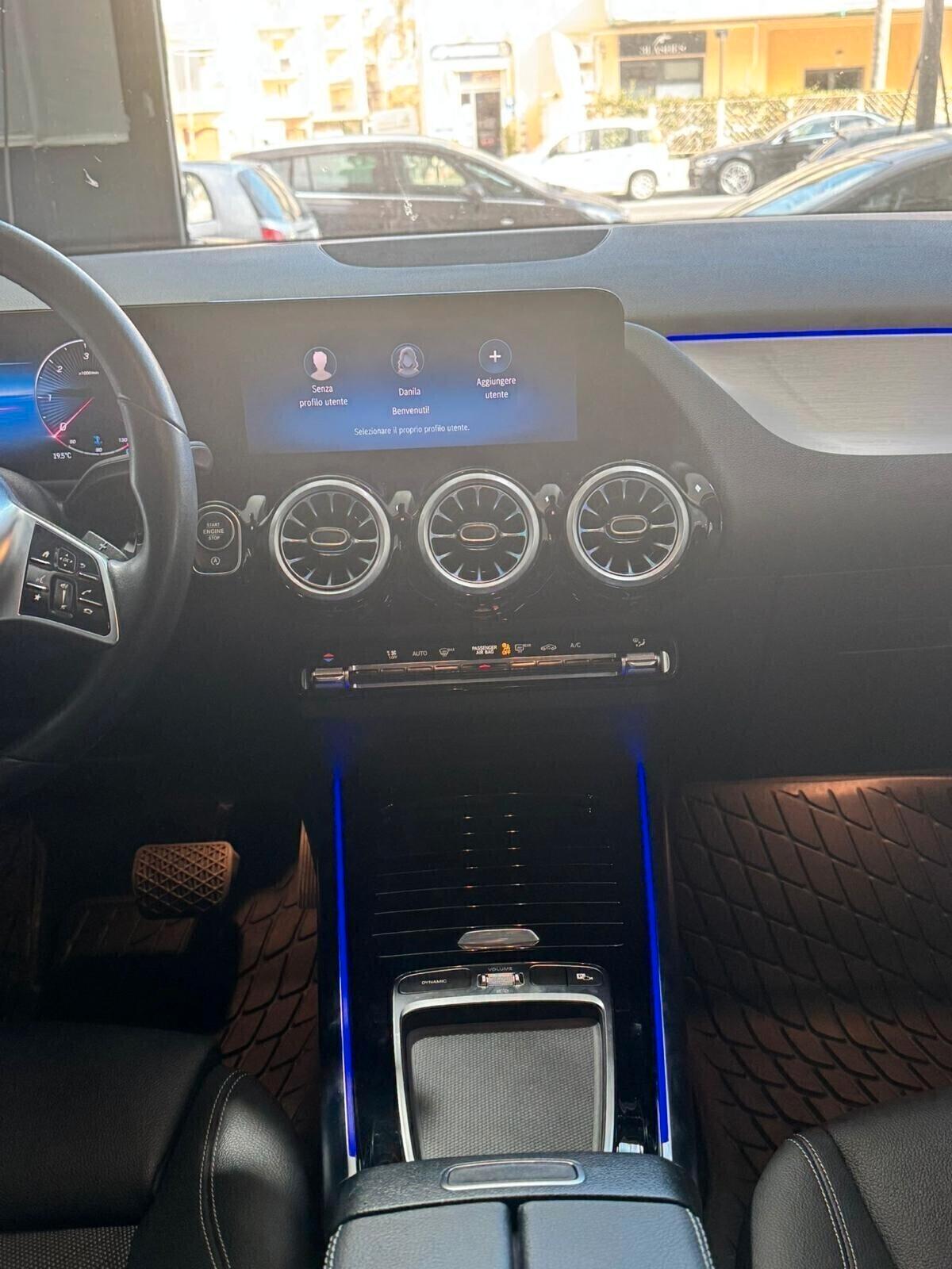 Mercedes-benz GLA 180 d Automatic AMG Line Premium Plus