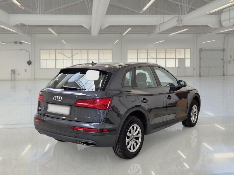 AUDI Q5 35 TDI Business quattro S tronic
