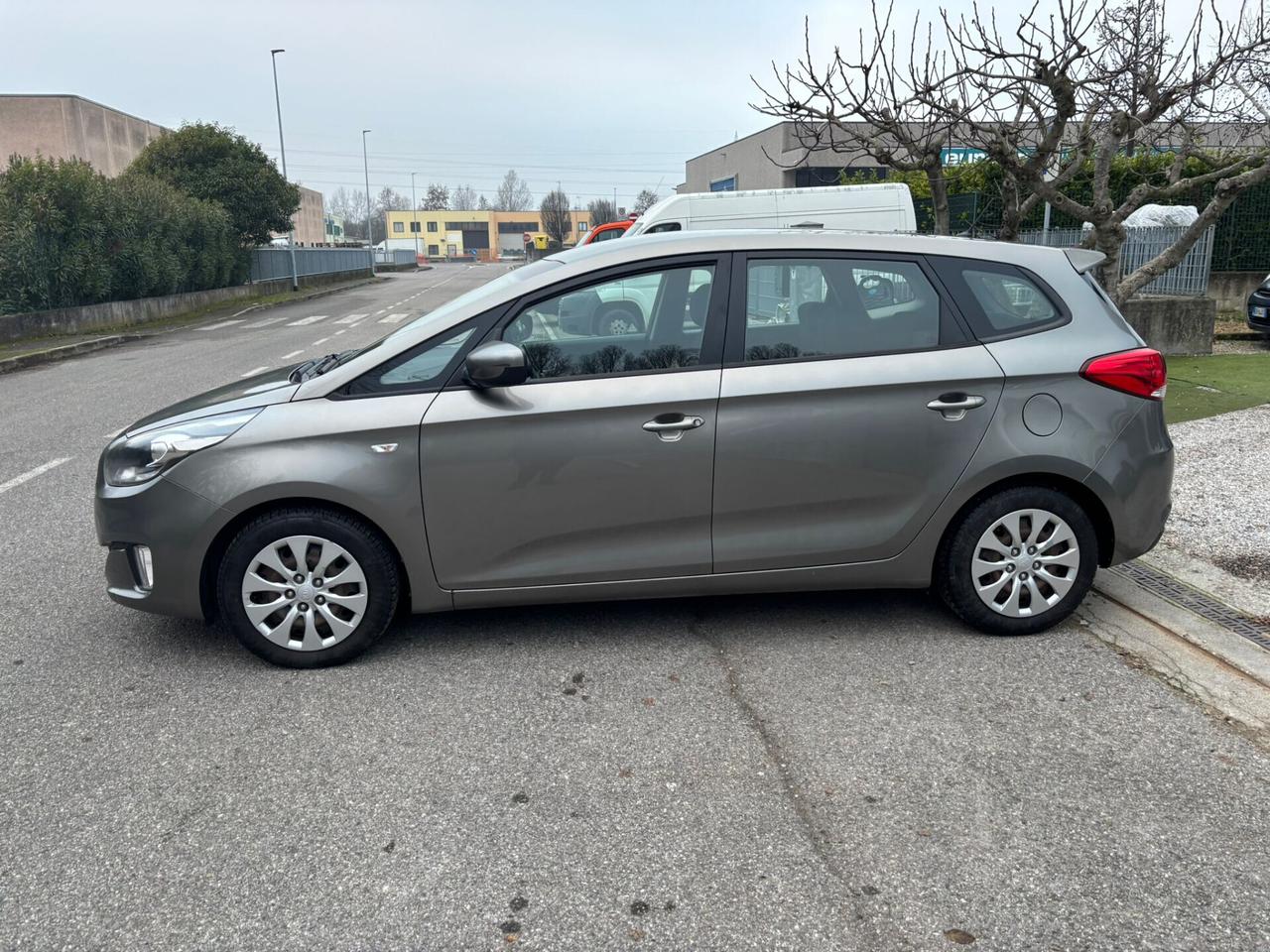 Kia Carens 1.7 CRDi 136 CV Platinum 7 POSTI