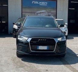 Audi Q3 2.0 TDI 184 CV quattro S tronic Sport S-line