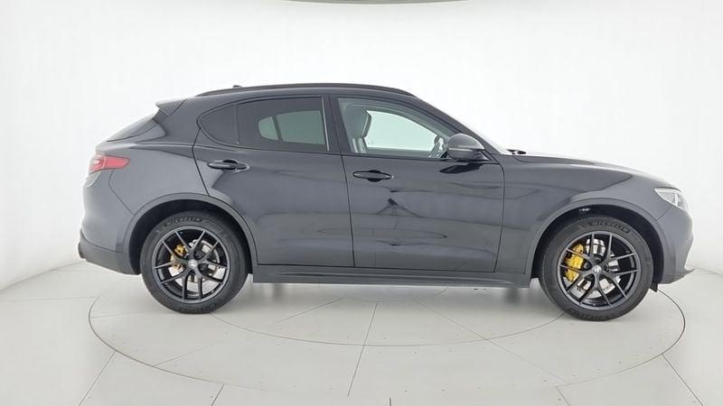 Alfa Romeo Stelvio 2.2 T B-Tech 210 CV AT8 Q4