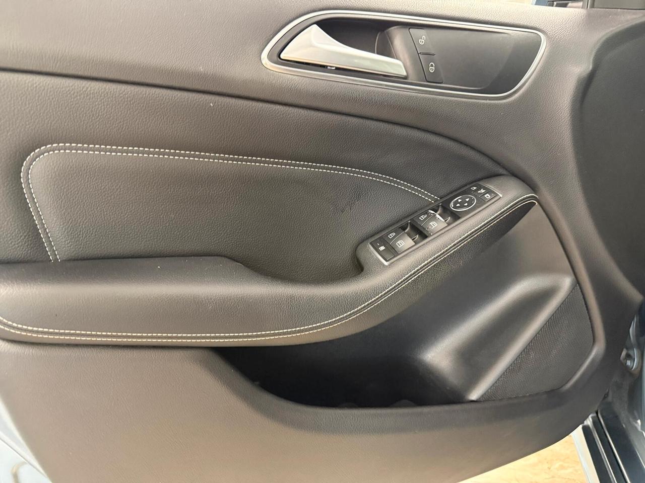 Mercedes-benz B 200 CDI 4Matic Automatic Premium
