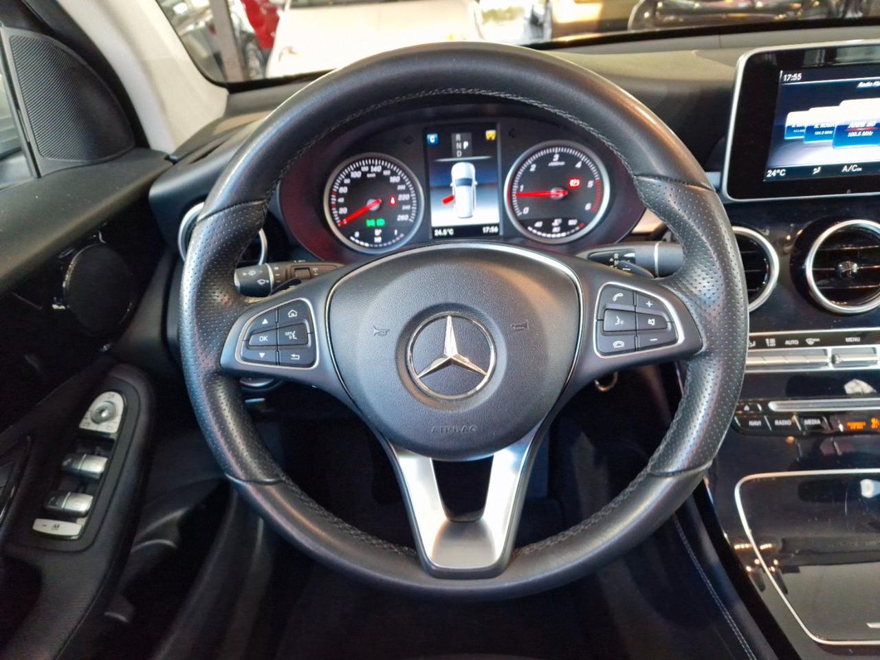 Mercedes GLC SUV GLC 220 d Business 4matic auto