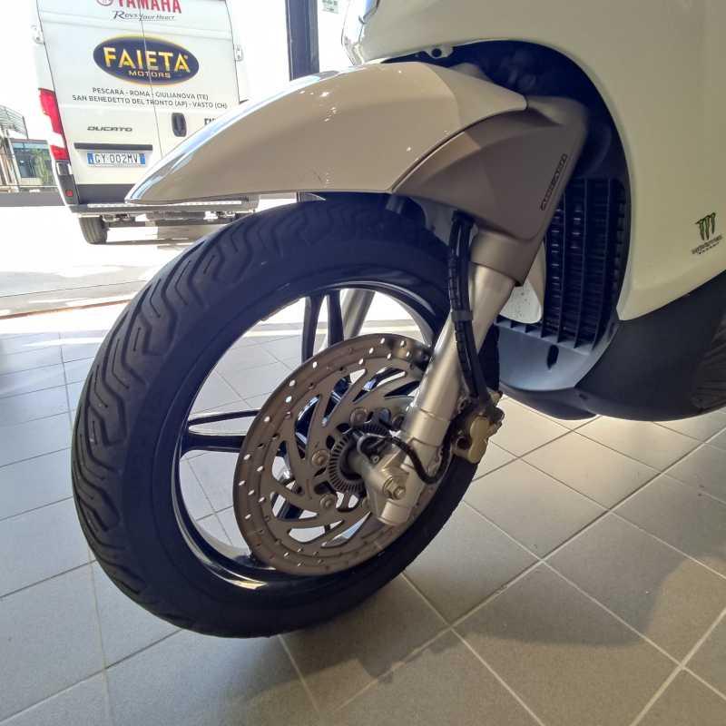 Piaggio Beverly 350 SportTouring ie ABS - 2016