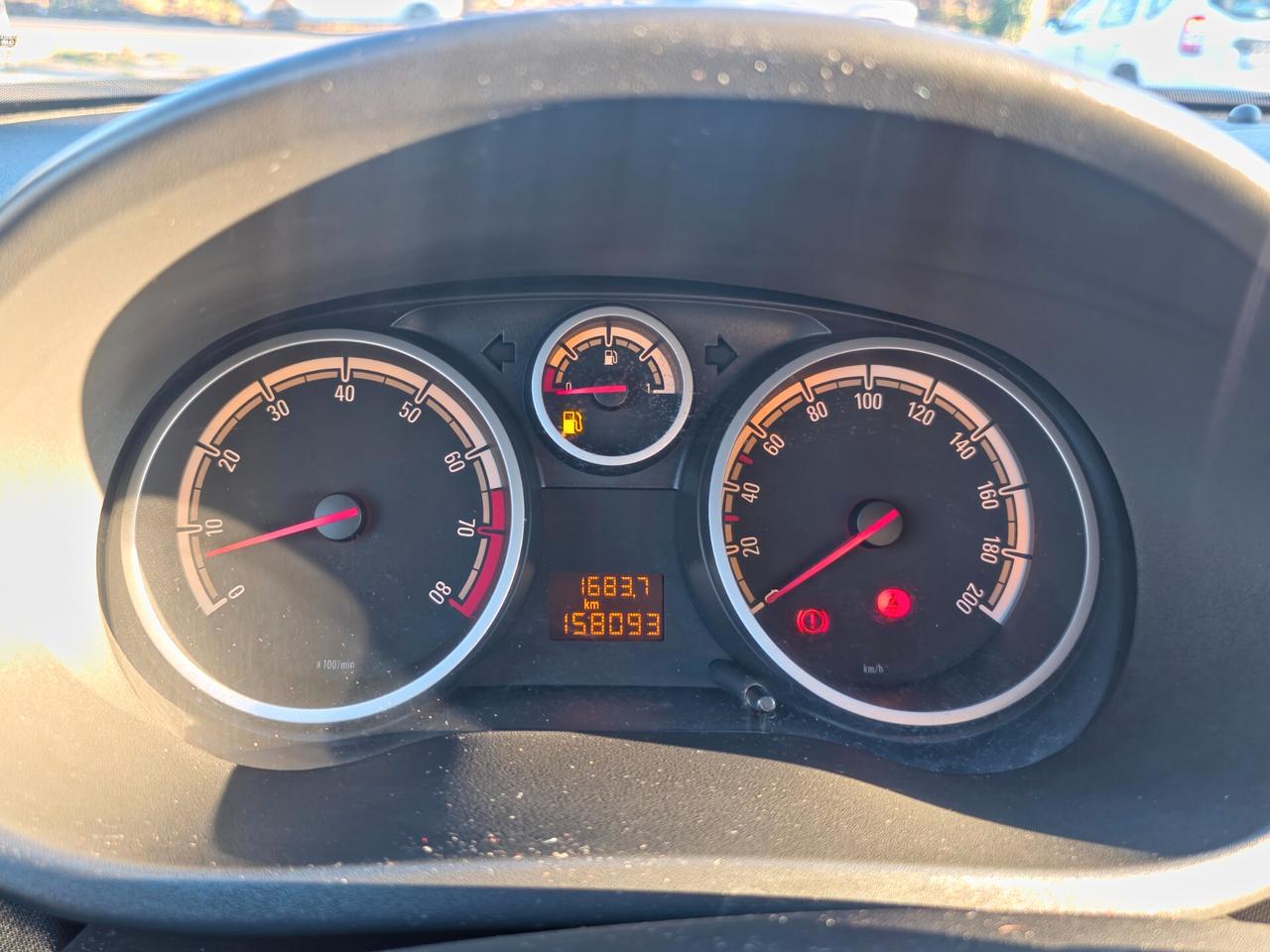 Opel Corsa 1.2 5 porte Edition 2010-E5 GPL Manuale NEO