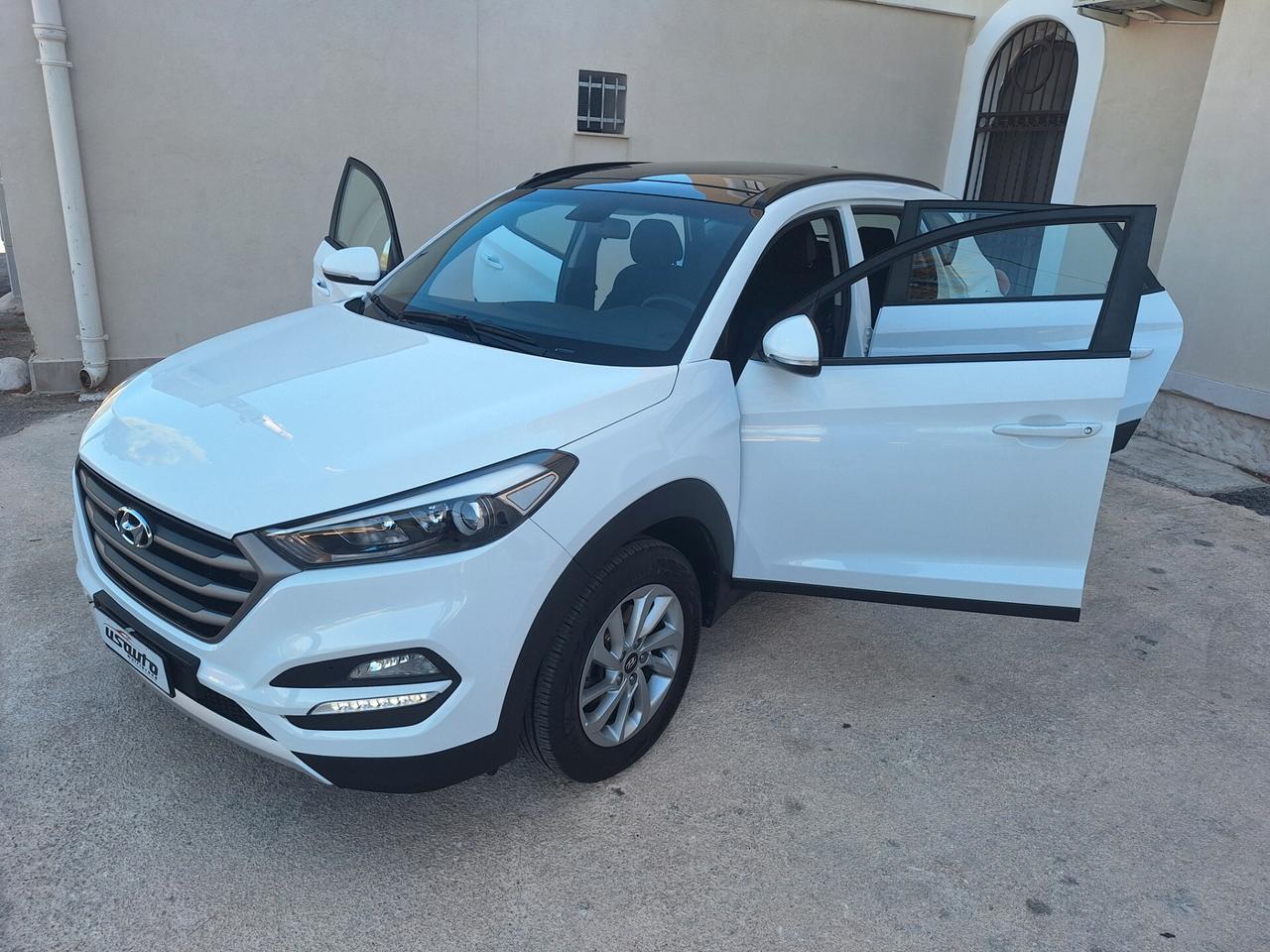 Hyundai Tucson 1.7 CRDI TETTO NAVI CAMERA 2018