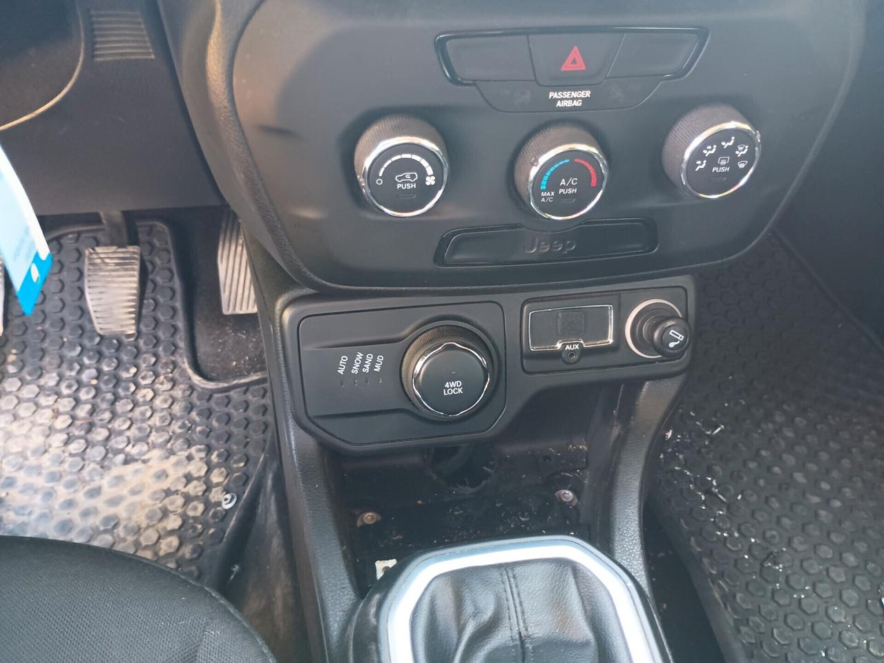 Jeep Renegade 2.0 Mjt 140CV 4WD Active Drive Longitude CON GANCIO TRAINO